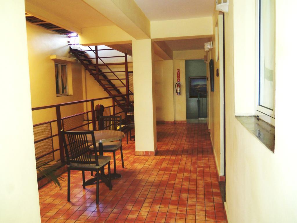 Hotel Discovery Santo Domingo Bagian luar foto