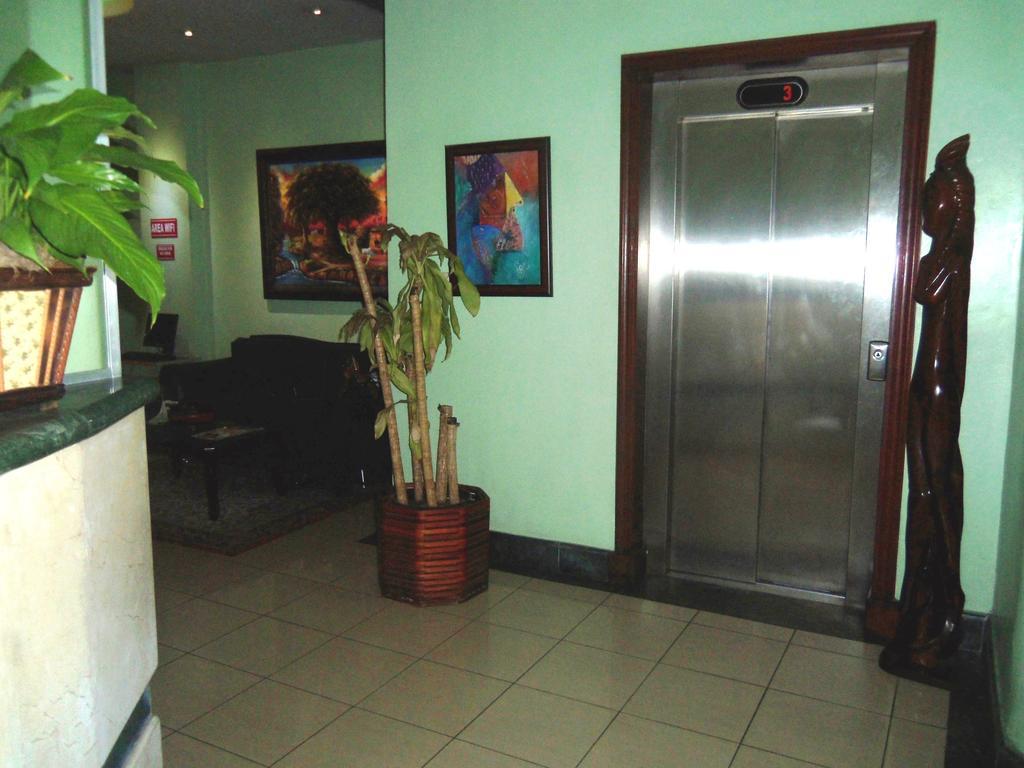 Hotel Discovery Santo Domingo Bagian luar foto