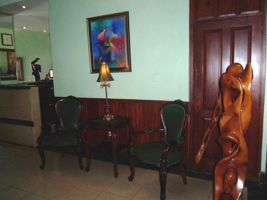 Hotel Discovery Santo Domingo Bagian luar foto
