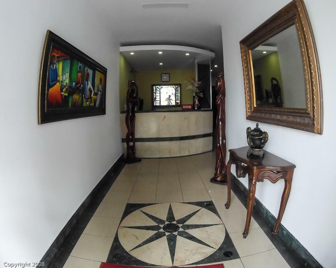 Hotel Discovery Santo Domingo Bagian luar foto